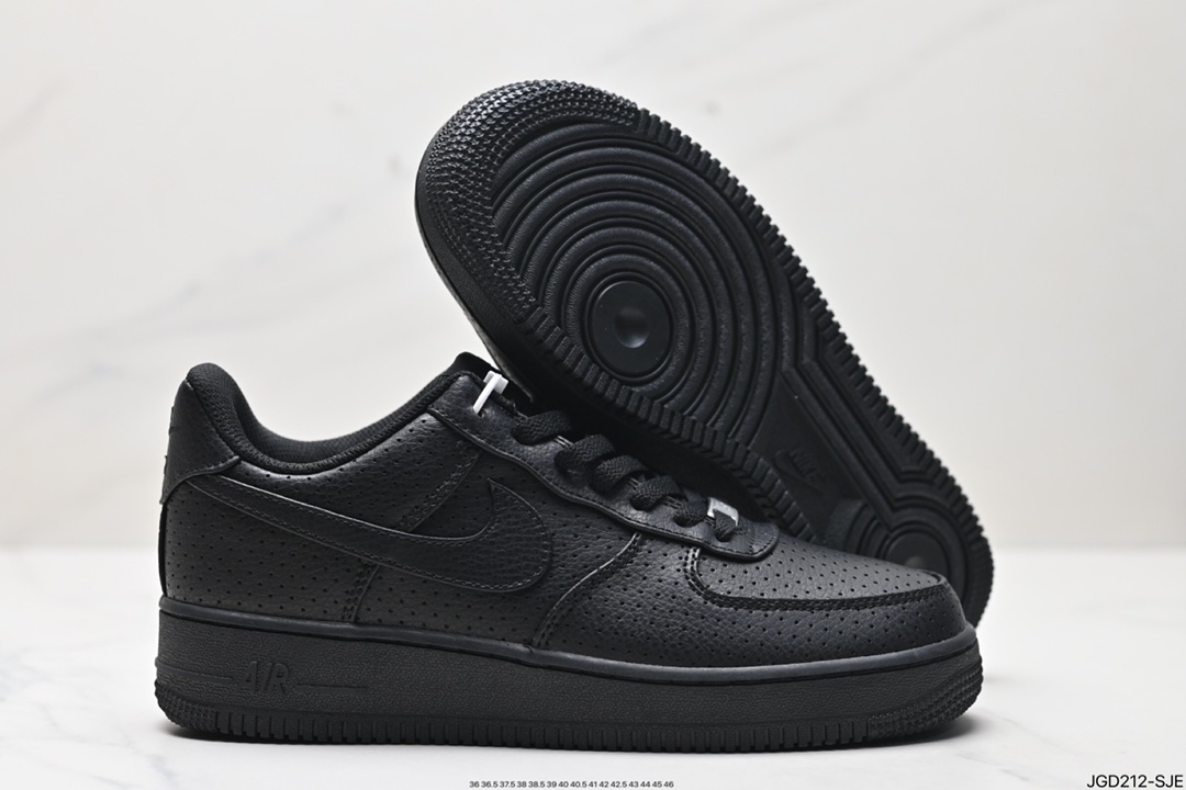 Nike Air Force 1 Shoes